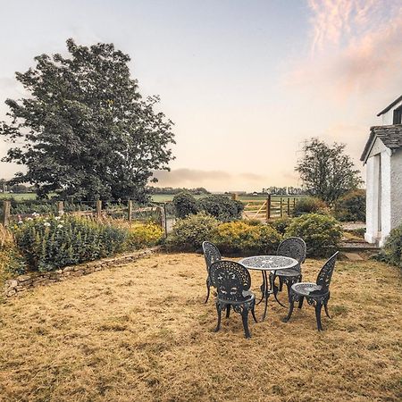 The Gilpin Farmhouse, Lake District Getaway Levens Exterior foto